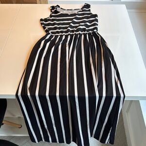 Black and White Striped maxi Dress